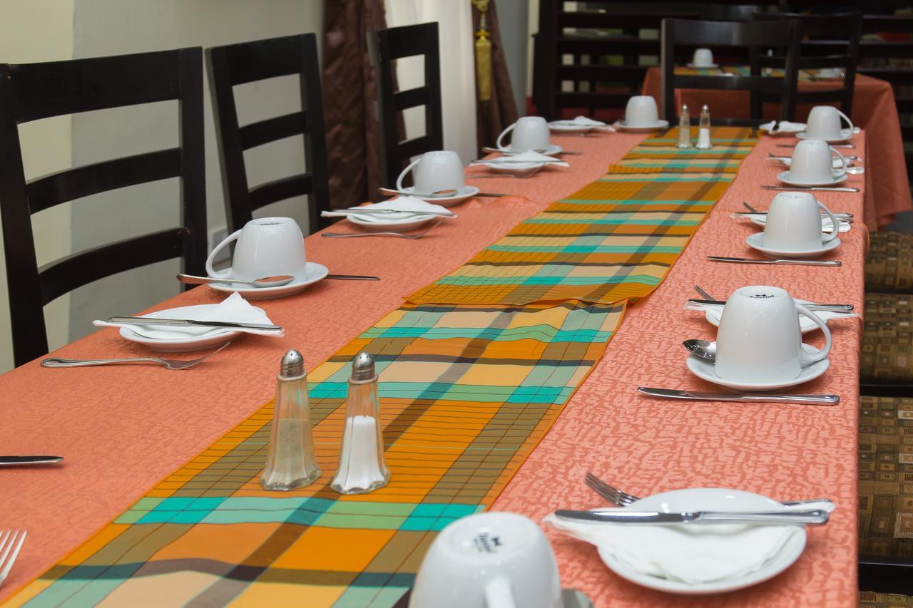 Hotel Reno Abuja Kültér fotó