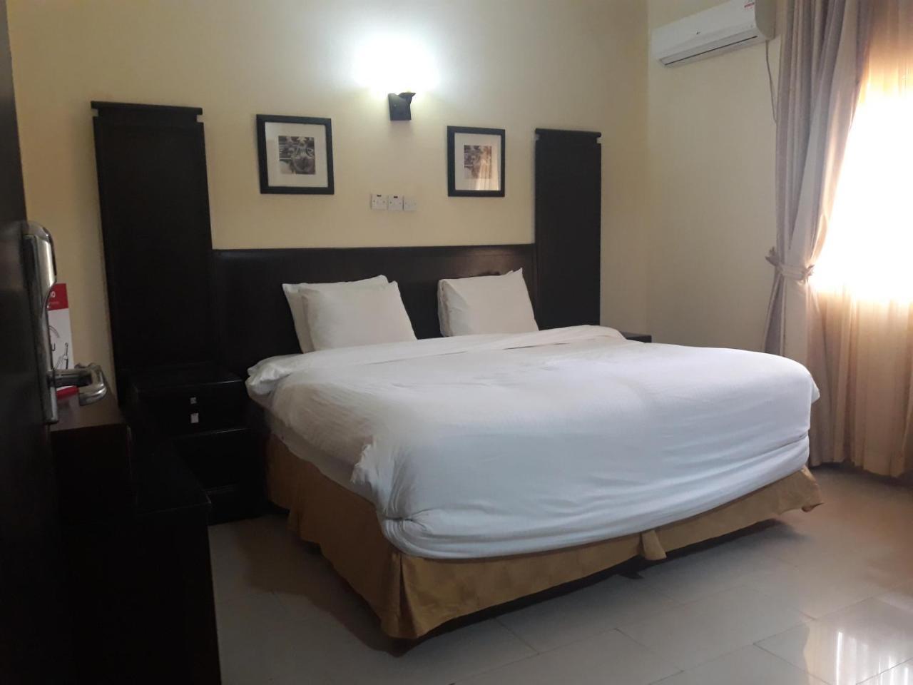Hotel Reno Abuja Kültér fotó