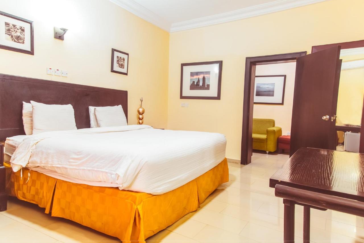 Hotel Reno Abuja Kültér fotó